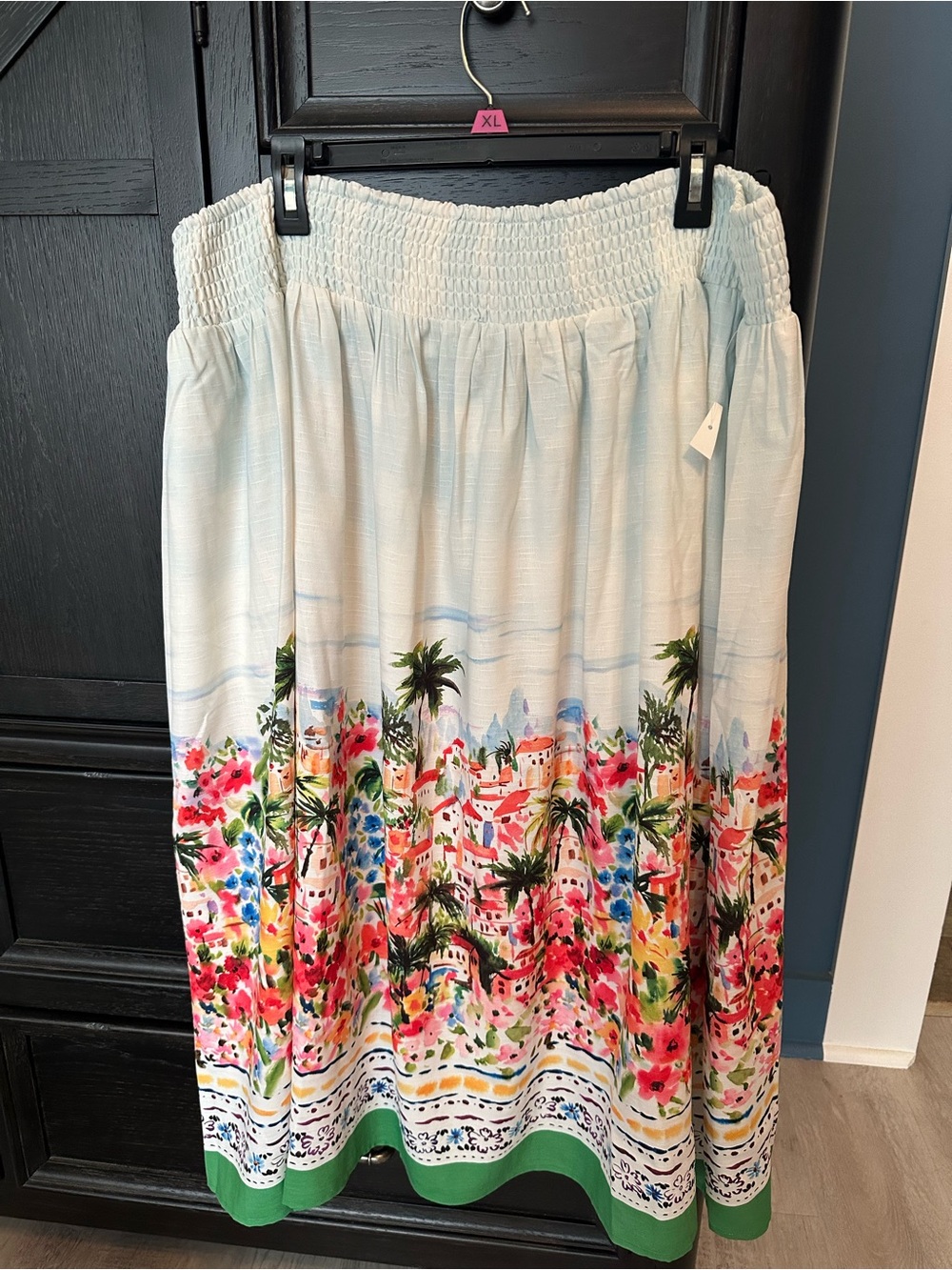 Cato White Skirt with Multicolor Floral & Village Border and palm trees